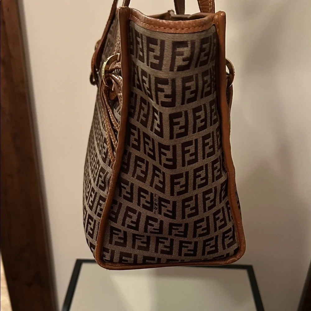 Fendi Signature Brown and Tan Tote - Picture 4 of 16